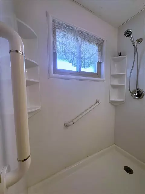 Bath - 614 Marilyn Dr, Sidney, OH 45365 photo 2 of 2