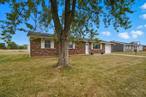 320 Mill St, Anna, OH 45302 photo 2