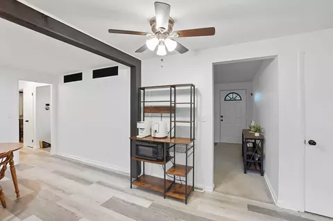Entry Way - 542 Villa Rd, Springfield, OH 45503 photo 1 of 1