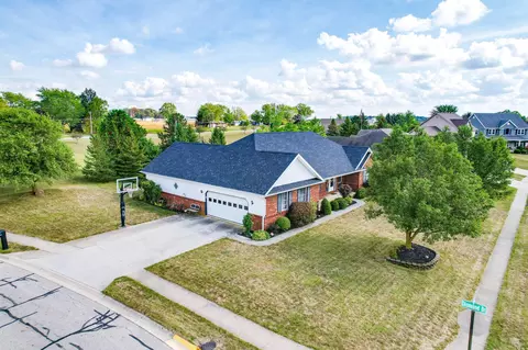 101 Sapphire St, Anna, OH 45302