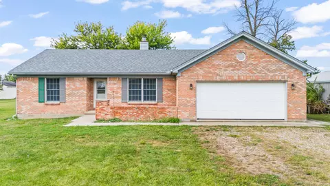9517 Verona Rd, Lewisburg, OH 45338