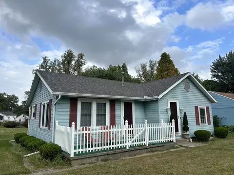 1209 Spruce St, Troy, OH 45373