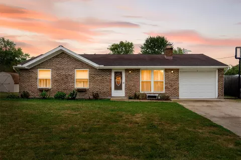 305 E North St, Anna, OH 45302
