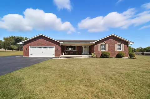 9575 S Palmer Rd, Dayton, OH 45424