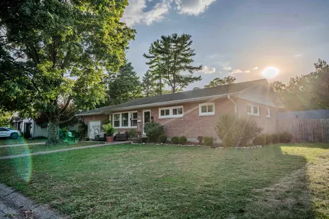 60 Hope Ave, West Alexandria, OH 45381