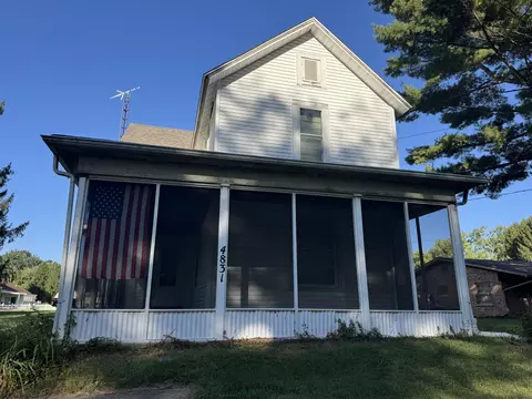 Exterior - 4831 Temple St, Springfield, OH 45502 photo 2 of 13