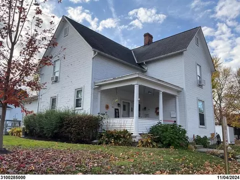 22 Willis Ave, London, OH 43140