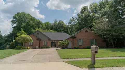 1131 E Parkwood St, Sidney, OH 45365