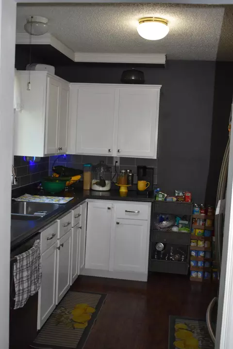 Kitchen - 524 N Buckeye St, Celina, OH 45822 photo 1 of 4