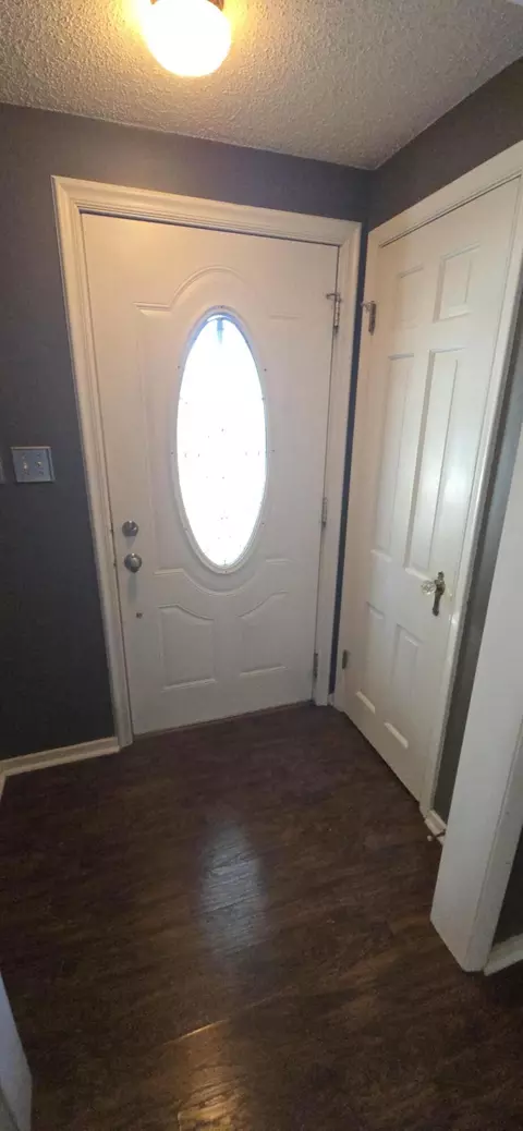 Entry Way - 524 N Buckeye St, Celina, OH 45822 photo 6 of 6
