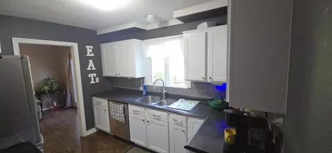 Kitchen - 524 N Buckeye St, Celina, OH 45822 photo 4 of 4