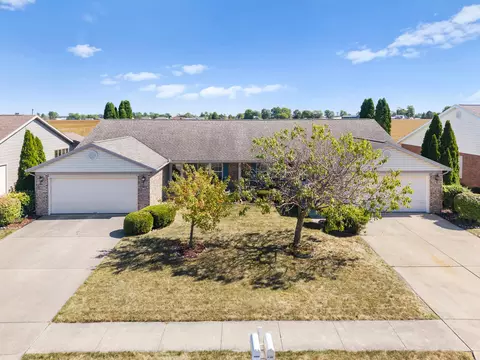 1606 Mockingbird Ln, Celina, OH 45822 photo 2