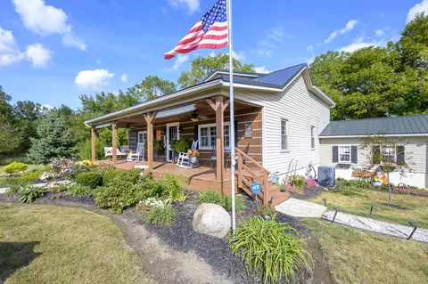 Exterior - 341 S Main St, De Graff, OH 43318 photo 5 of 15