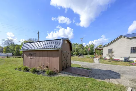 Exterior - 341 S Main St, De Graff, OH 43318 photo 12 of 15