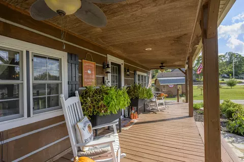 Exterior - 341 S Main St, De Graff, OH 43318 photo 7 of 15
