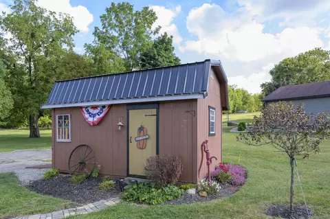 Exterior - 341 S Main St, De Graff, OH 43318 photo 2 of 15