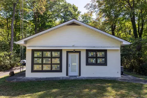 510 E Wenger Rd, Englewood, OH 45322