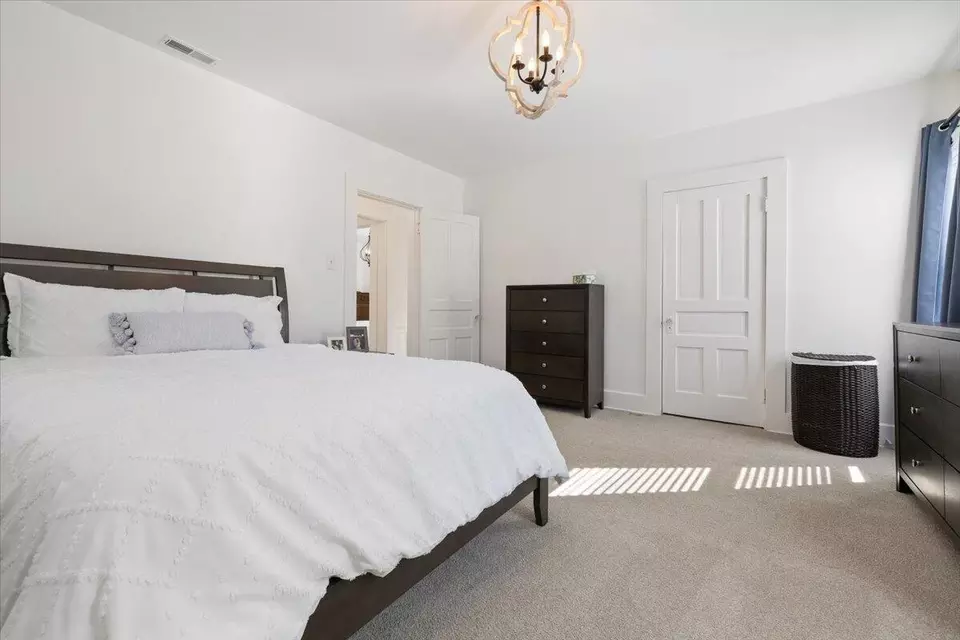 Bedroom - 508 Park Ave, Piqua, OH 45356 photo 3 of 6