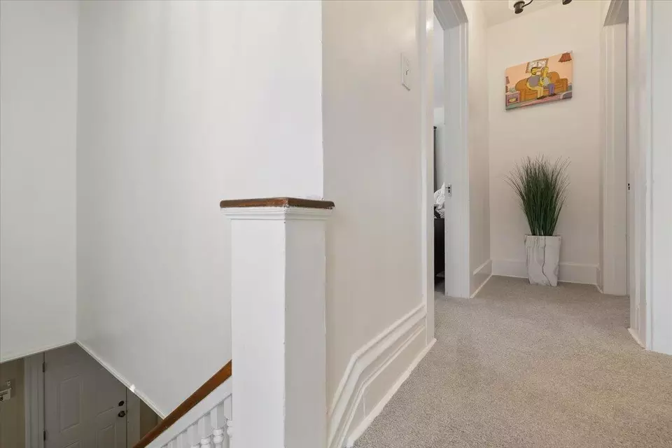 Entry Way - 508 Park Ave, Piqua, OH 45356 photo 3 of 4