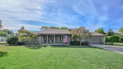 243 Nova Dr, Urbana, OH 43078