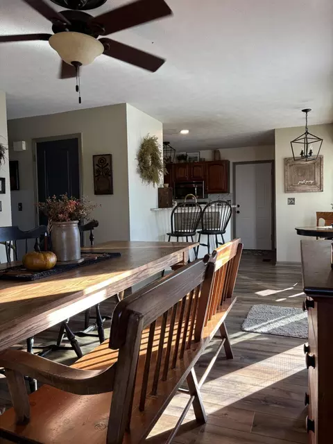 Dining - 2805 Old Oak Ln, Springfield, OH 45503 photo 5 of 5