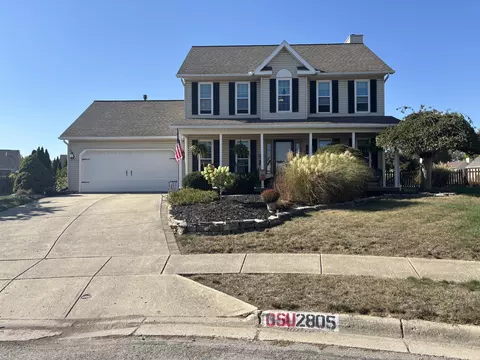 Exterior - 2805 Old Oak Ln, Springfield, OH 45503 photo 2 of 11