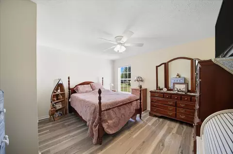 Bedroom - 3500 Oakmont Ct, Springfield, OH 45502 photo 1 of 5