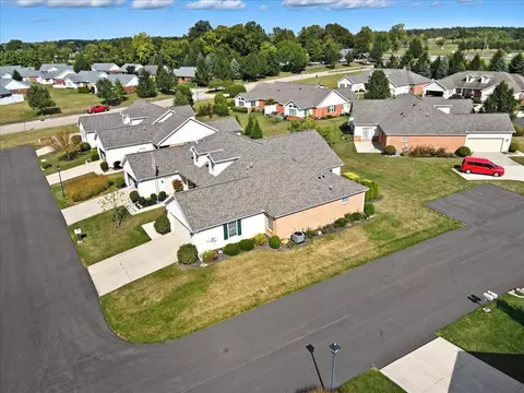 View/Area - 3500 Oakmont Ct, Springfield, OH 45502 photo 5 of 10