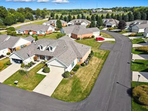 View/Area - 3500 Oakmont Ct, Springfield, OH 45502 photo 4 of 10