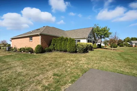 Exterior - 3500 Oakmont Ct, Springfield, OH 45502 photo 7 of 8