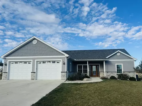 1101 Timothy Ln, Celina, OH 45822