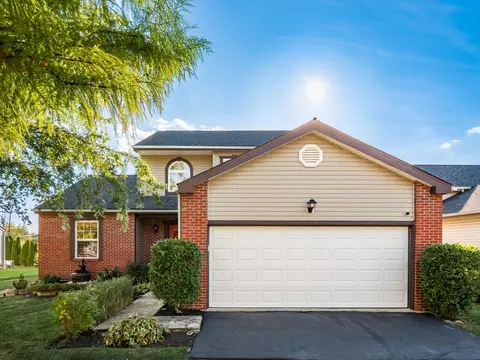 1304 Milstone Dr, Marysville, OH 43040
