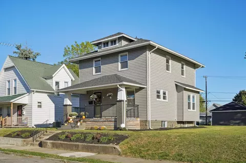 Exterior - 1726 Highland Ave, Springfield, OH 45503 photo 2 of 11