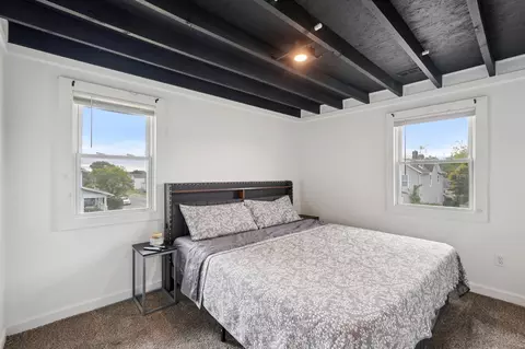 Bedroom - 1726 Highland Ave, Springfield, OH 45503 photo 1 of 7