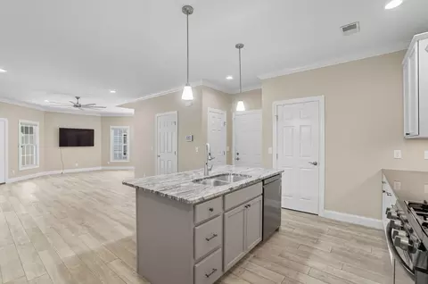 Kitchen - 2895 Riverwalk Blvd, Lima, OH 45806 photo 3 of 6