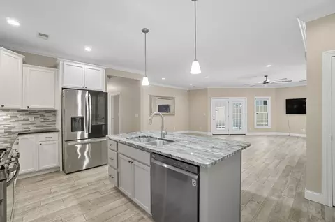 Kitchen - 2895 Riverwalk Blvd, Lima, OH 45806 photo 2 of 6