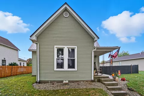 606 Hendricks Ave, Saint Marys, OH 45885