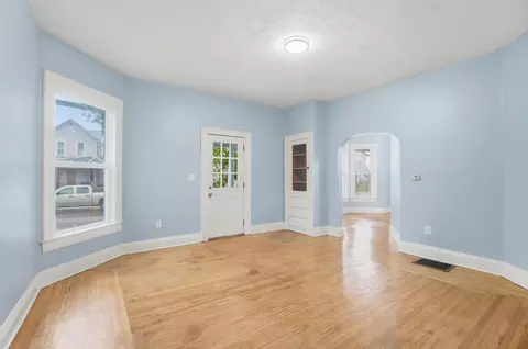 935 W North St, Springfield, OH 45504 photo 12