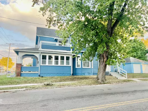 935 W North St, Springfield, OH 45504 photo 2