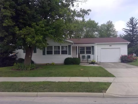 104 W North St, Anna, OH 45302