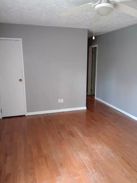 Bedroom - 3316 Sudbury St, Springfield, OH 45503 photo 1 of 3