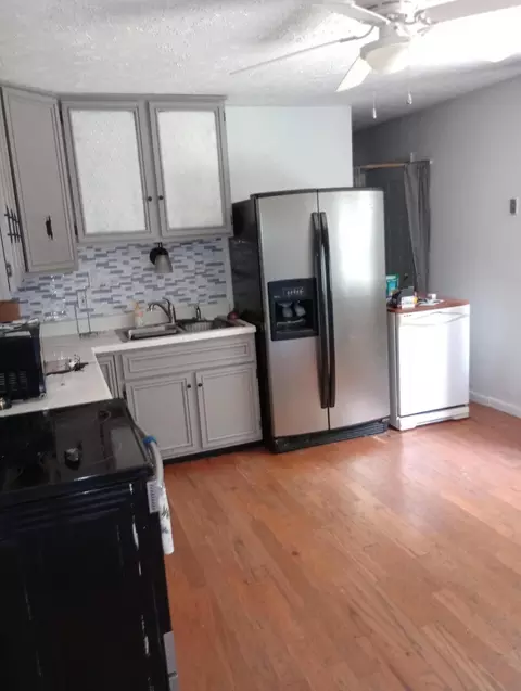 Kitchen - 3316 Sudbury St, Springfield, OH 45503 photo 1 of 1
