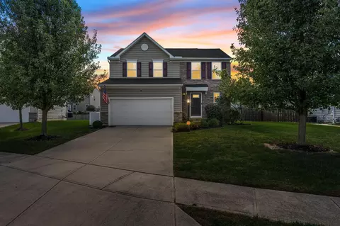 1415 Artesian Ln, Fairborn, OH 45324