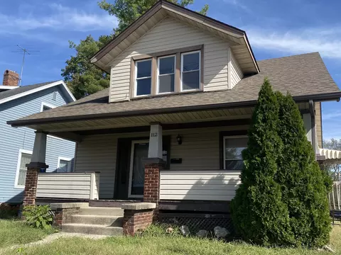 Exterior - 112 N Burnett Rd, Springfield, OH 45503 photo 2 of 5