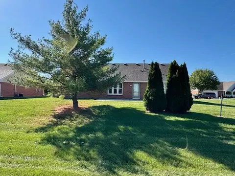 Exterior - 1470 Oldham Dr #12, Springfield, OH 45503 photo 5 of 5