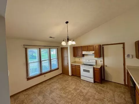 Kitchen - 1470 Oldham Dr #12, Springfield, OH 45503 photo 1 of 2