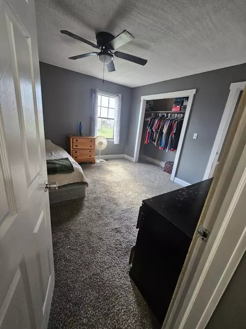 Bedroom - 407 Smith Ave, Kenton, OH 43326 photo 2 of 3