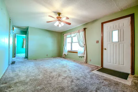 Living - 836 Hemlock St, Celina, OH 45822 photo 1 of 4