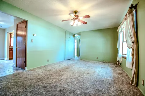Living - 836 Hemlock St, Celina, OH 45822 photo 3 of 4