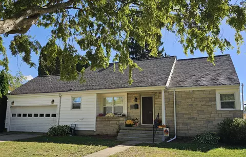 115 E Pinehurst St, Sidney, OH 45365